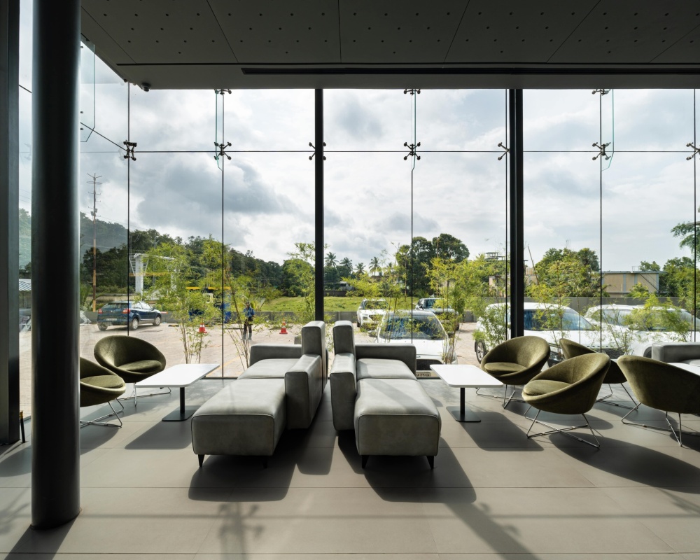 Travlounge-15-min-Copy-scaled