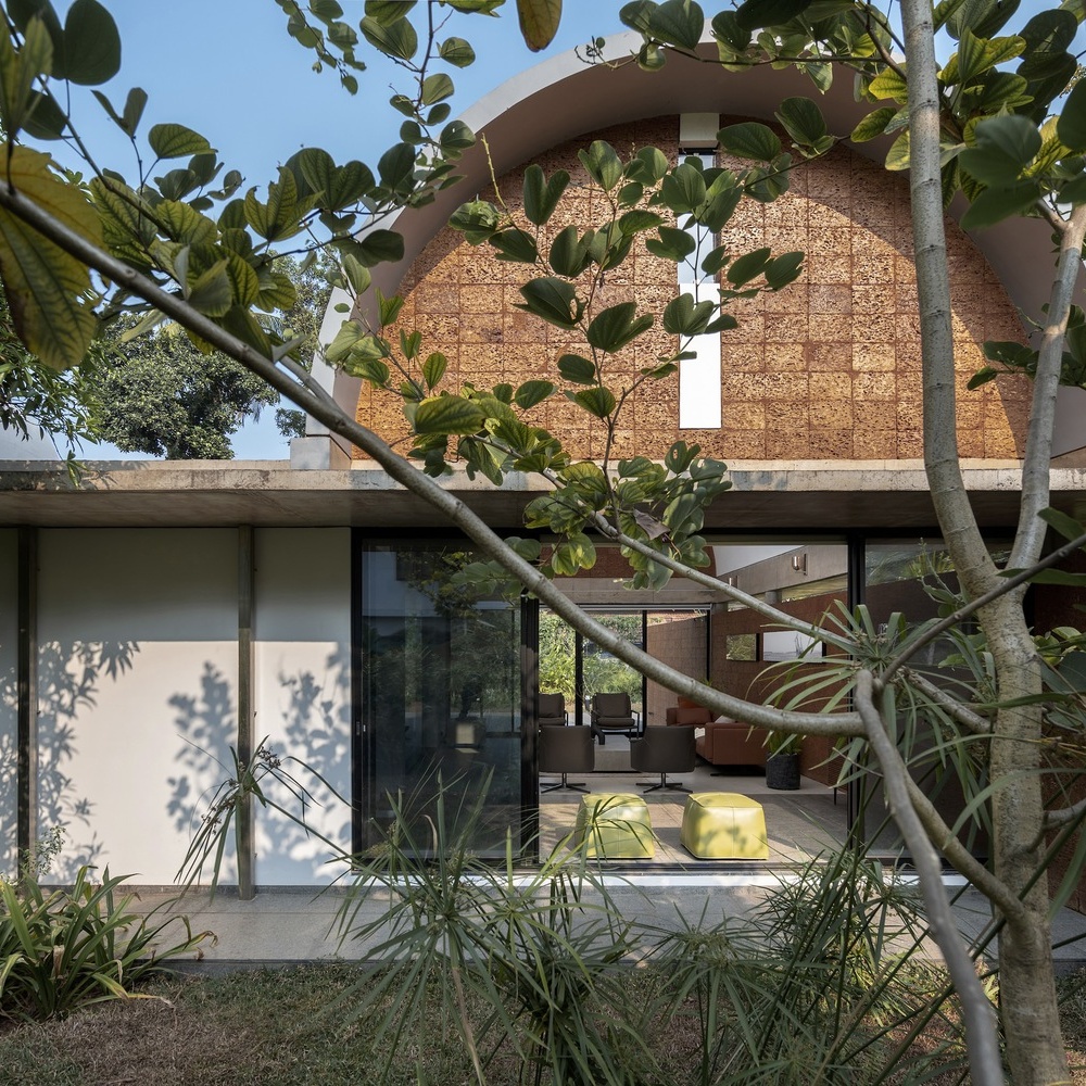 the-stoic-wall-residence-lijo-reny-architects_19